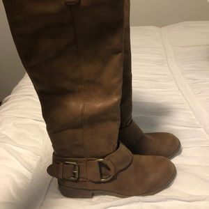 Merona boots size 8 NWT